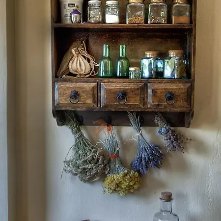 Zacharoulas Katikies בית נופש *