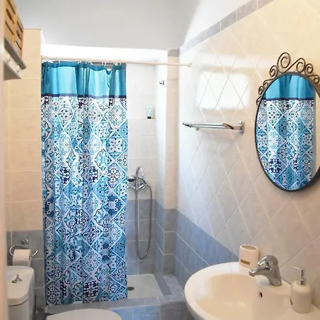 Zacharoulas Katikies בית נופש אמרינתוס