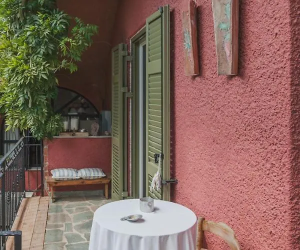 Zacharoulas Katikies