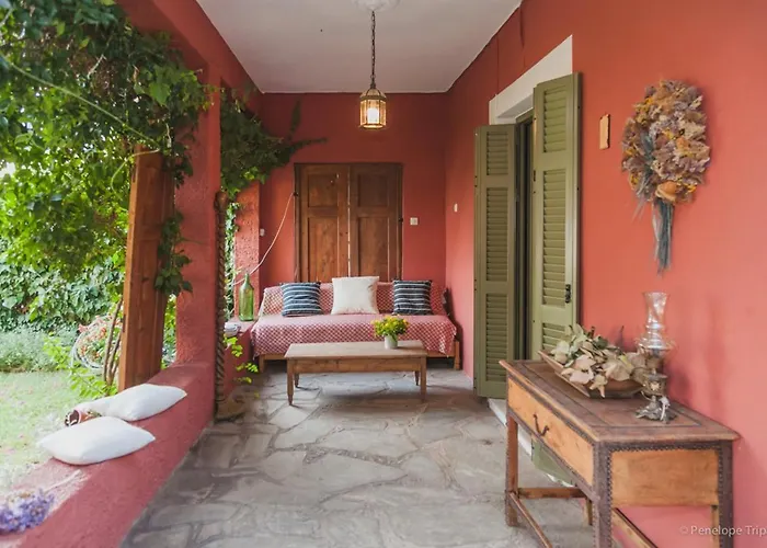 Zacharoulas Katikies Hébergement de vacances Amarynthos