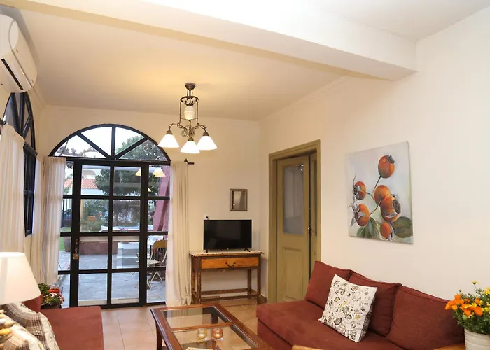 Zacharoulas Katikies * Amarynthos